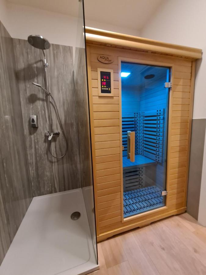 Deluxe Apartments "In The Center" Rijeka Eksteriør billede